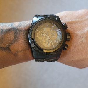 Invicta 8 and half inch stainless steel black